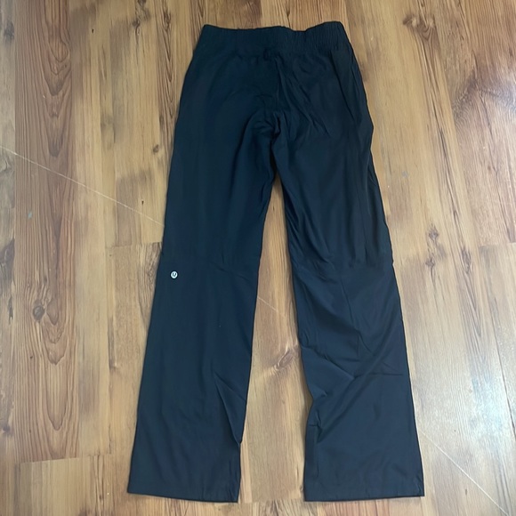 Lululemon Dog Runner Pants - Picture 2 of 7